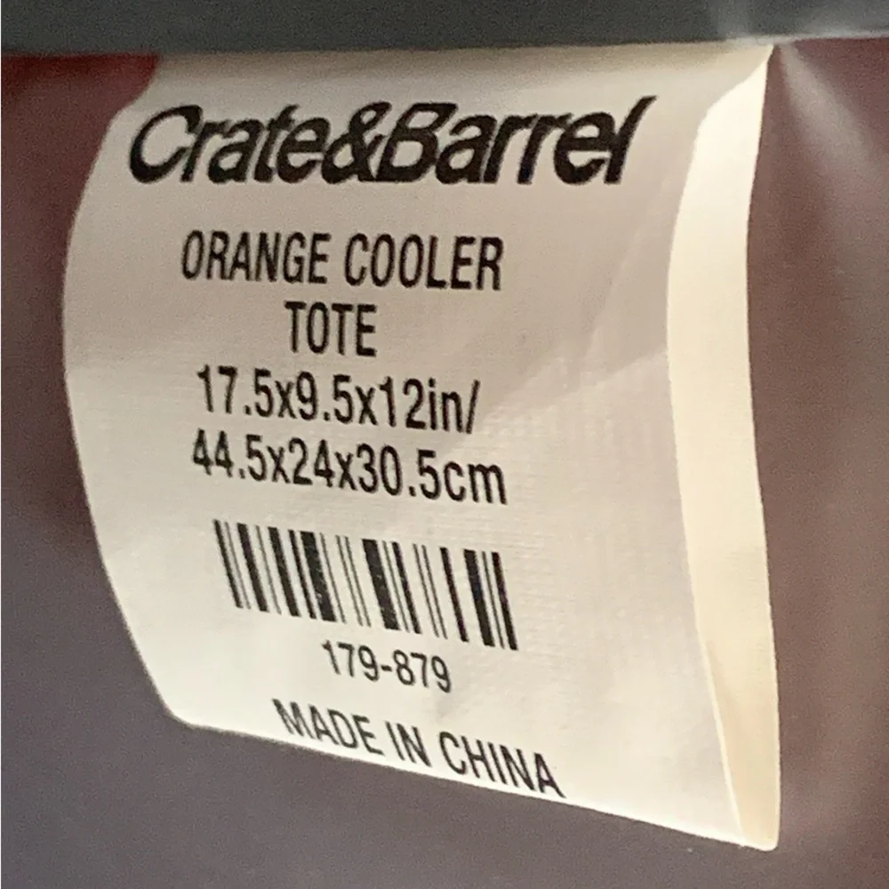 Crate & Barrel Insulated Cooler + Picnic Set + utensils Plates Fabric Napkins